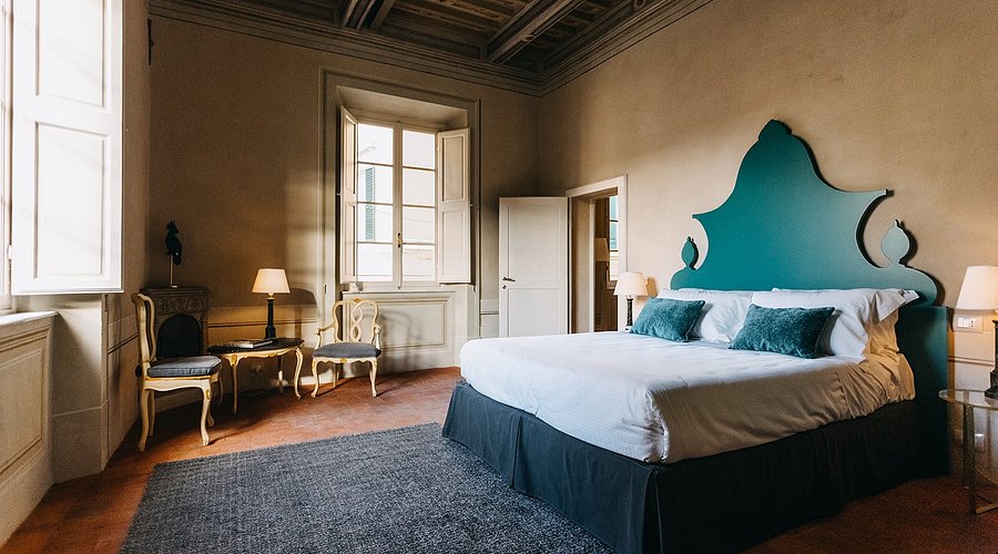 Palazzo Feroci Hotel